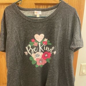LulaRoe Liv short-sleeve top